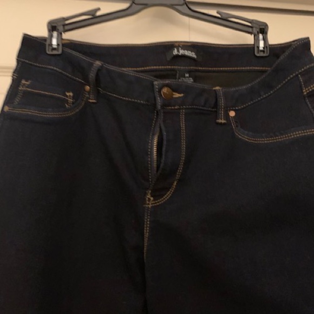 Women’s jeans ankle length high waisted